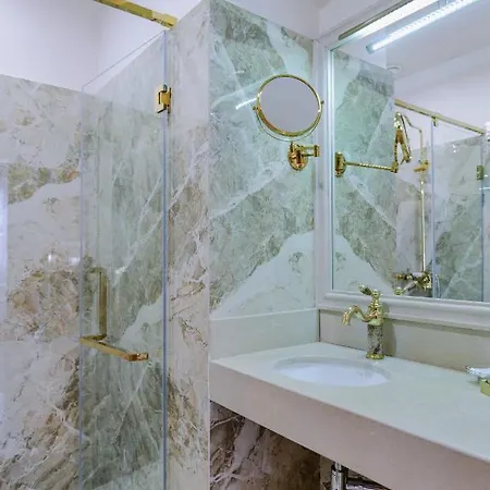 Отель Boka Тирана