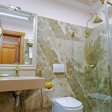 Boka Tirana