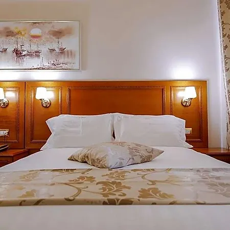 Boka 4* Tirana