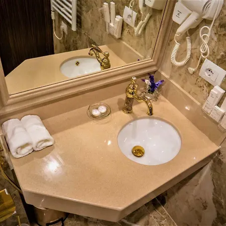 Отель Boka Тирана